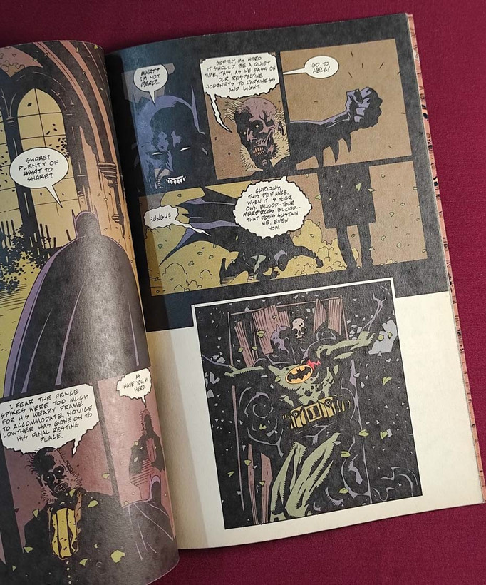 کمیک اورجینال بتمن Batman: Legends of the Dark Knight